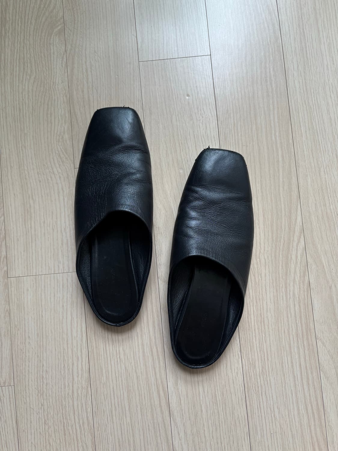 [245] 유노이아 레더 뮬 상품이미지2