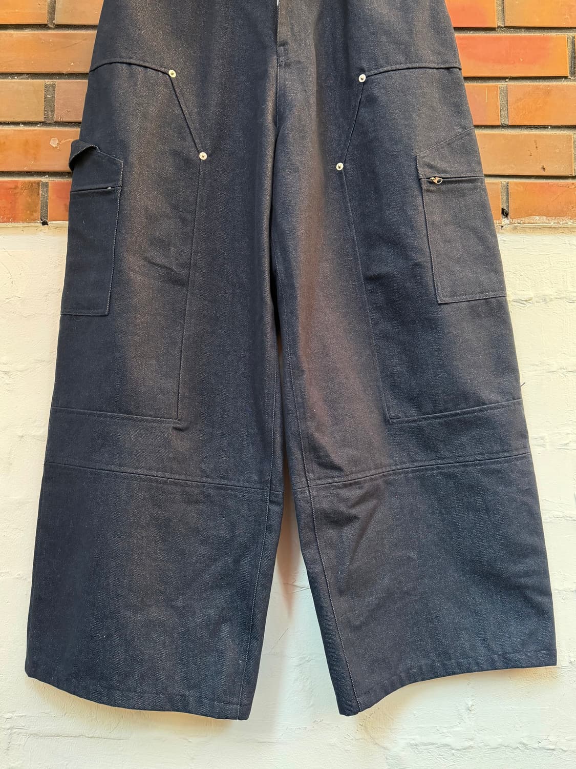 Haleine 알렌느 벨티드 카펜터 카고 데님 팬츠 네이비1 상품이미지5