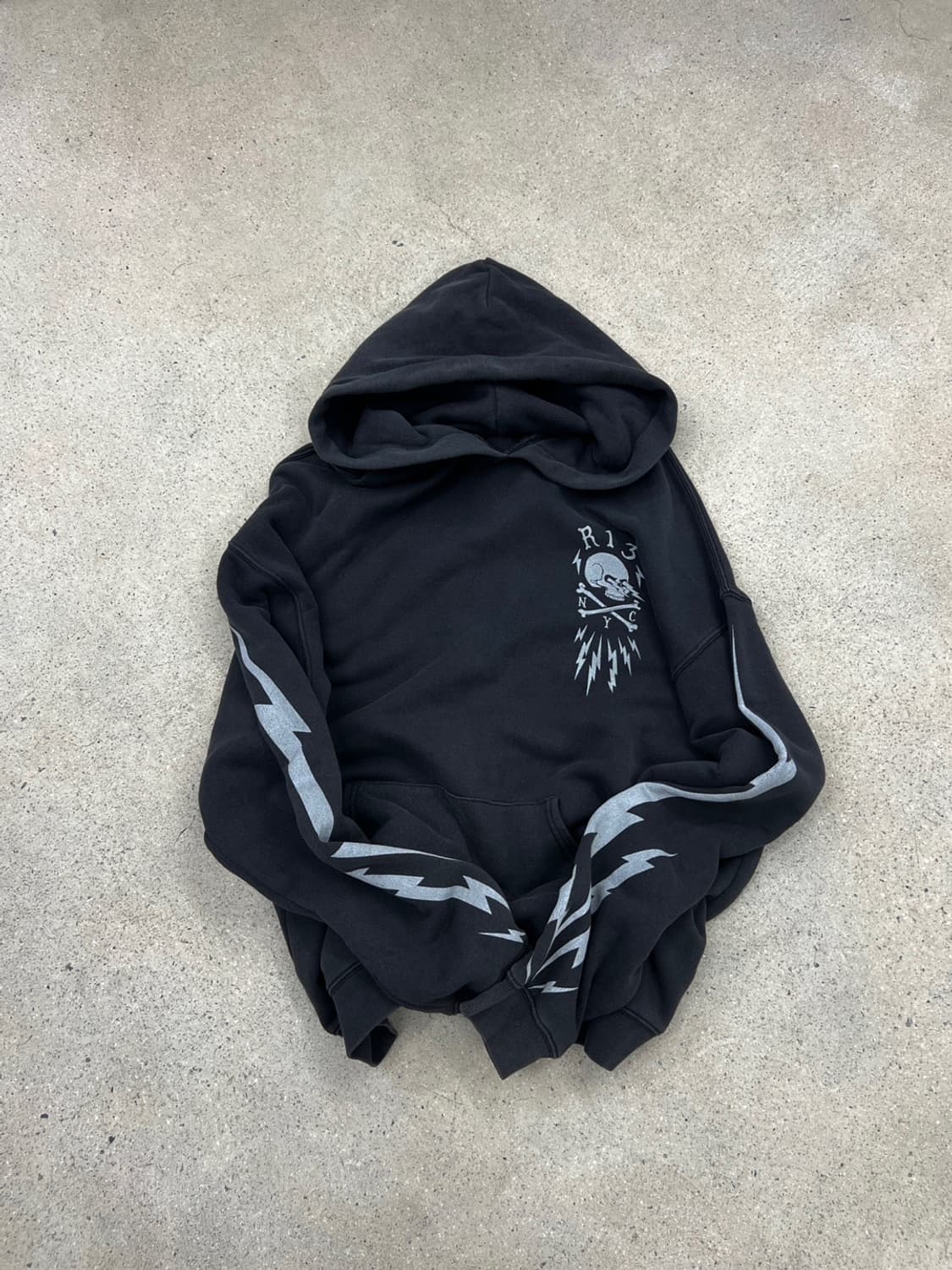 R13 알써틴 오버사이즈 스컬 볼트 후드티셔츠 상품이미지1