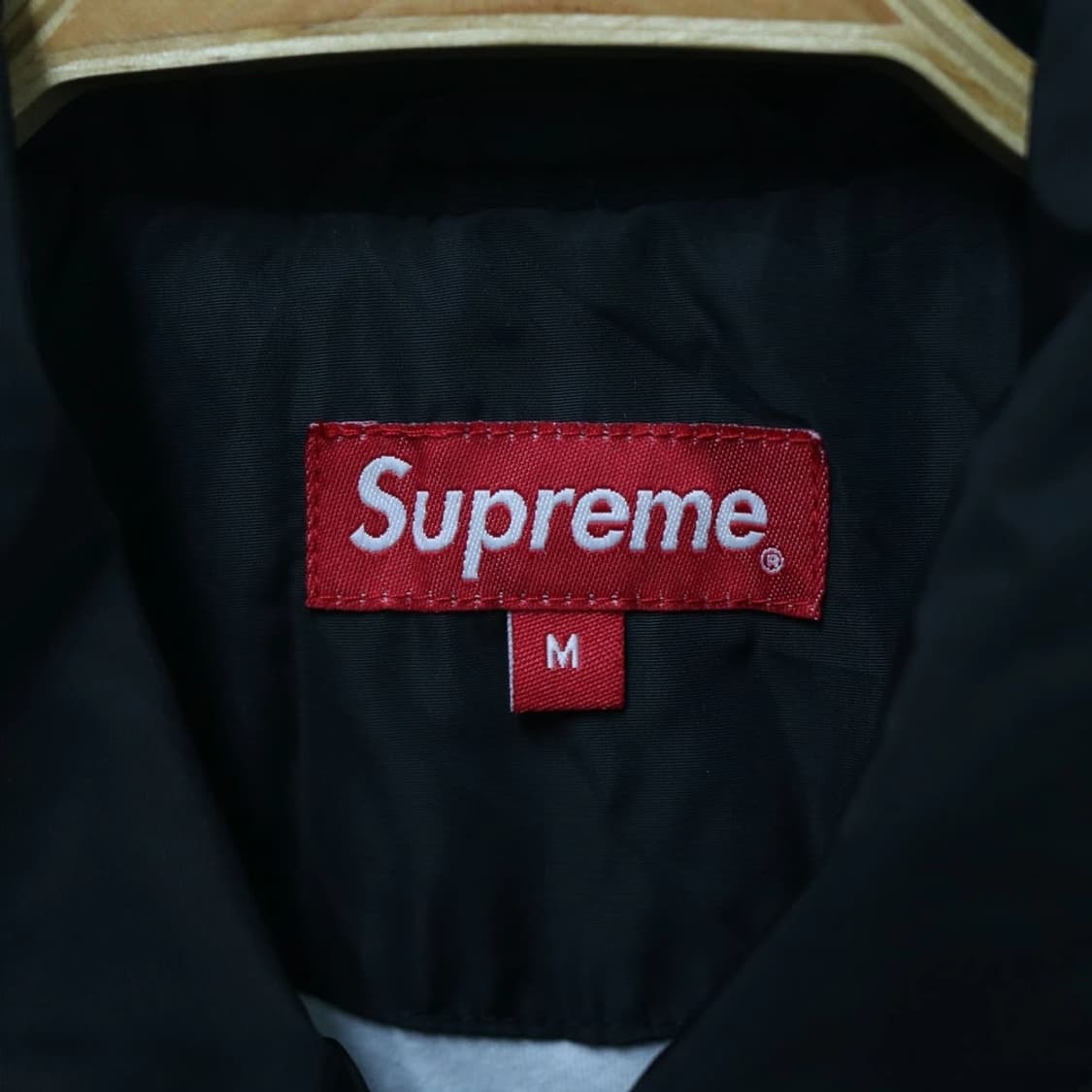 슈프림 18ss Spitfire 코치자켓 상품이미지8
