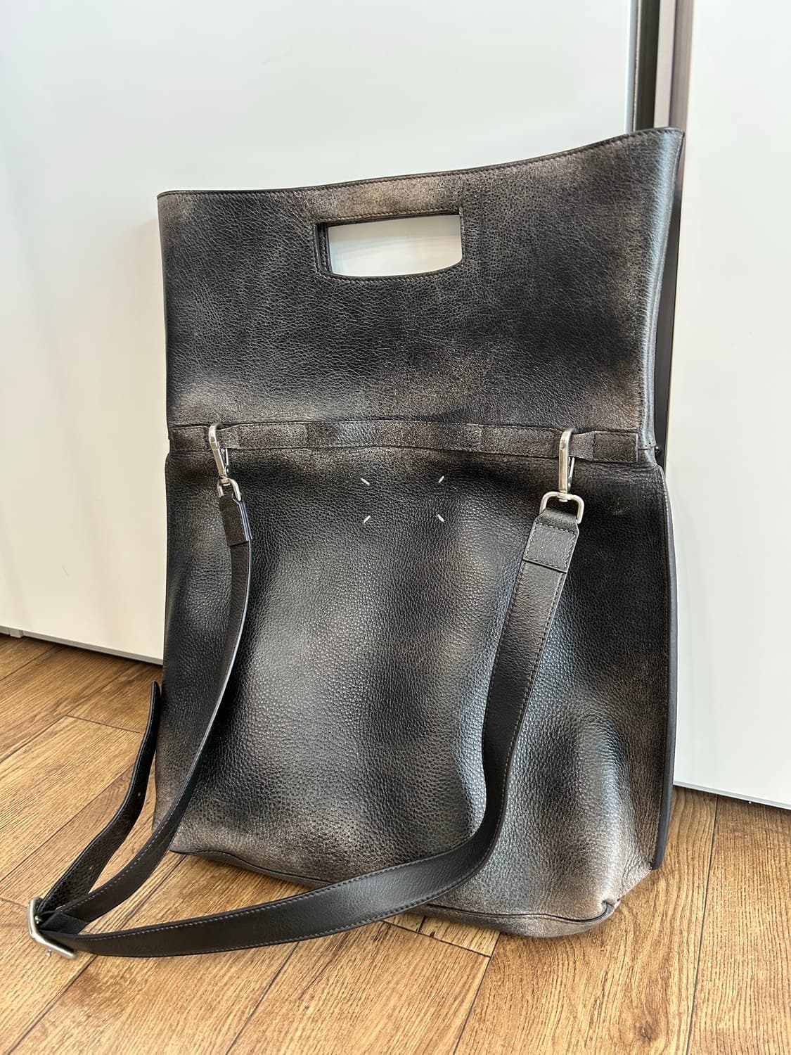 마르지엘라 더티워싱 메신저백 상품이미지2