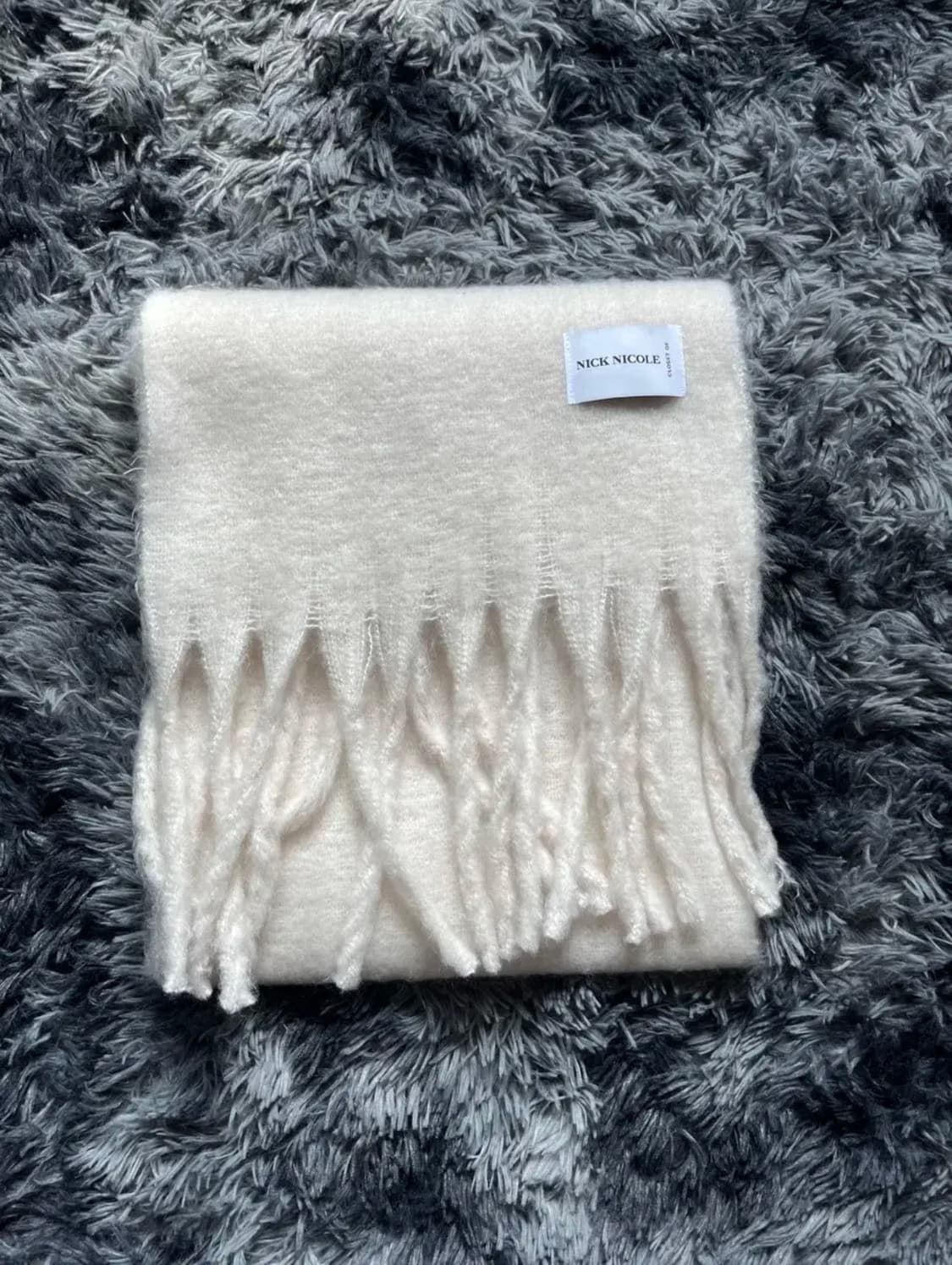 남녀공용 닉앤니콜 크림 목도리 판매합니다 상품이미지2