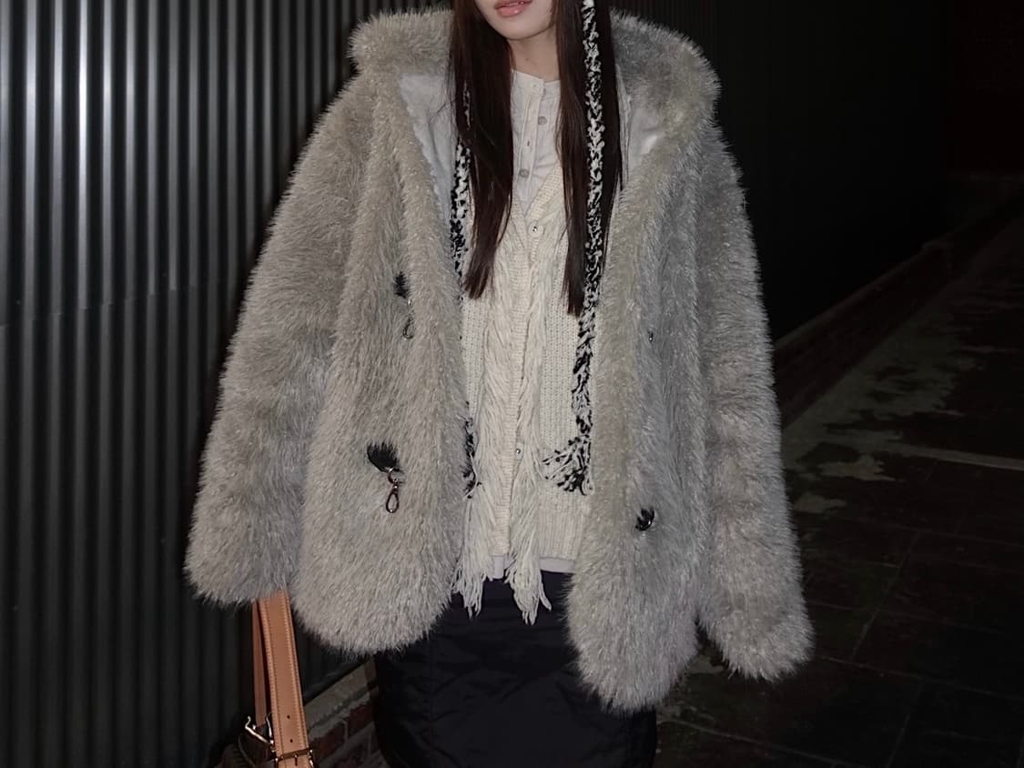 아수라 버클 퍼 코트 (grey) 상품이미지4