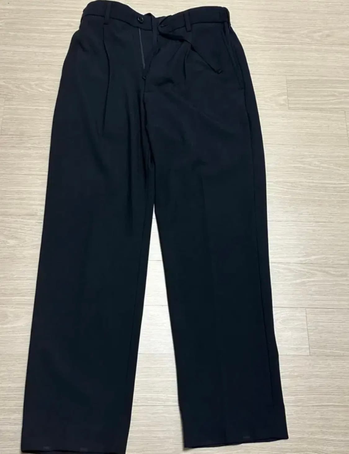 유니클로 네이비 와이드팬츠 상품이미지3