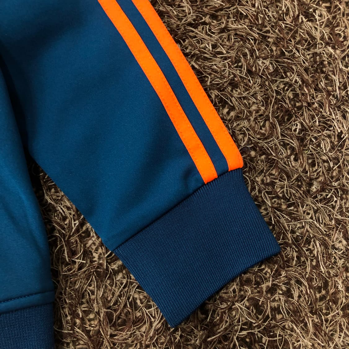 아디다스 져지 블루 오렌지 트랙 자켓 상품이미지3