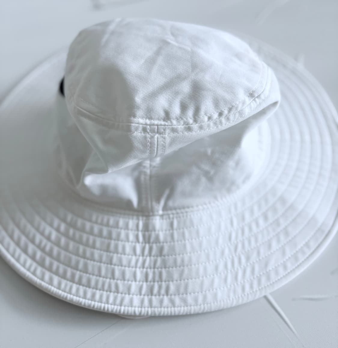 Nike 나이키 Dri-Fit 화이트 버킷햇  상품이미지3