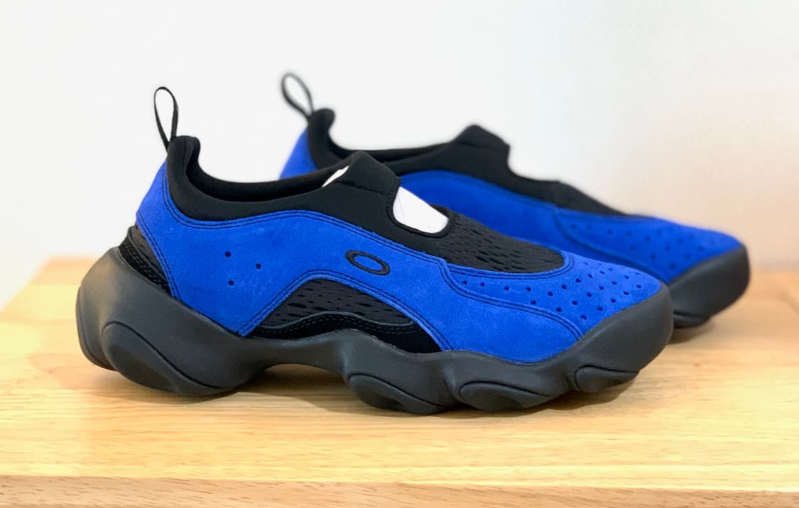 (280) 오클리 팩토리팀 X 브레인 데드 플래시 샌들 일렉트릭 블루 상품이미지1