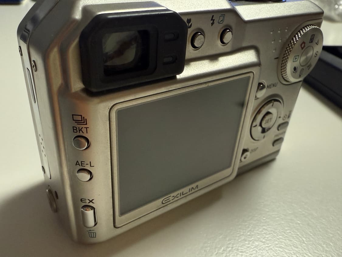 카시오 엑슬림 Casio EXILIM Pro EX-P600 빈티지 디카 상품이미지3