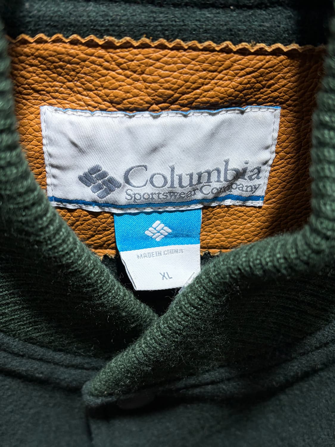 XL 콜롬비아 스펠링로고 빈티지 카멜/그린 바시티 상품이미지5