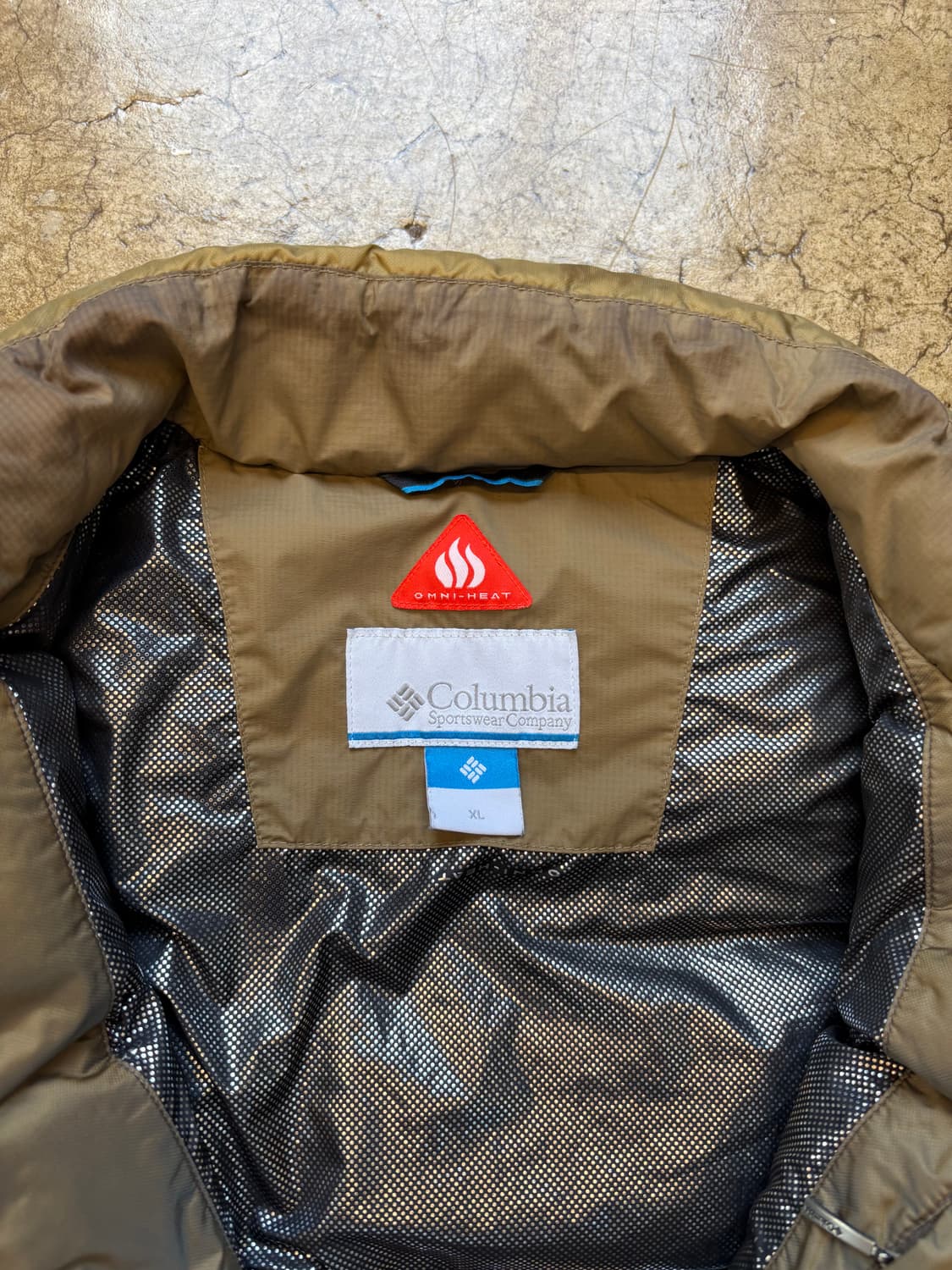 컬럼비아 구스다운 아메카지 패딩 상품이미지4