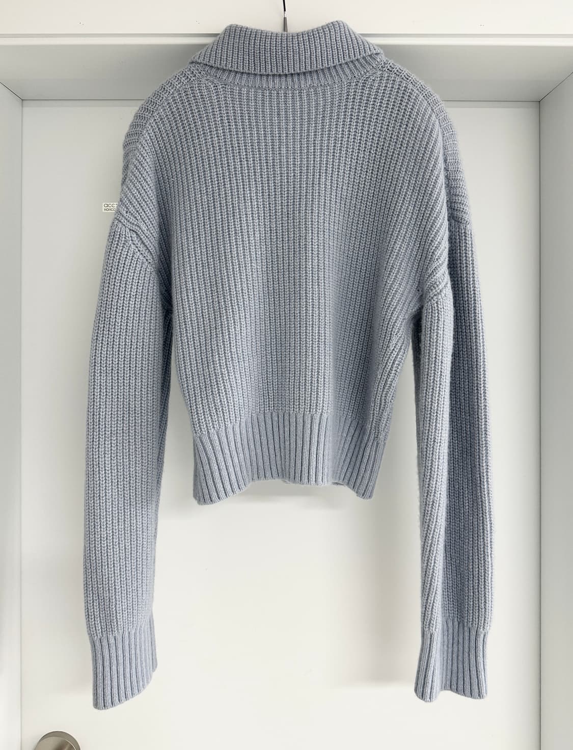 [구호 플러스] 여성 하이넥 가디건 / 안소희 착용 상품이미지5