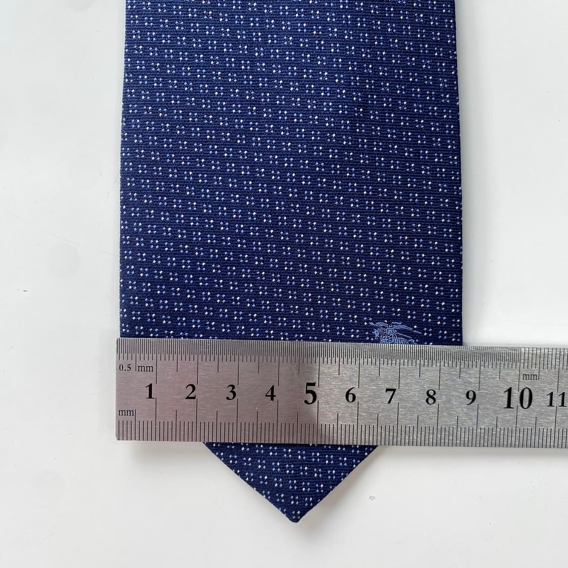 버버리 심플로고 명품 정품 넥타이 (Burberry) 8.4cm 상품이미지8