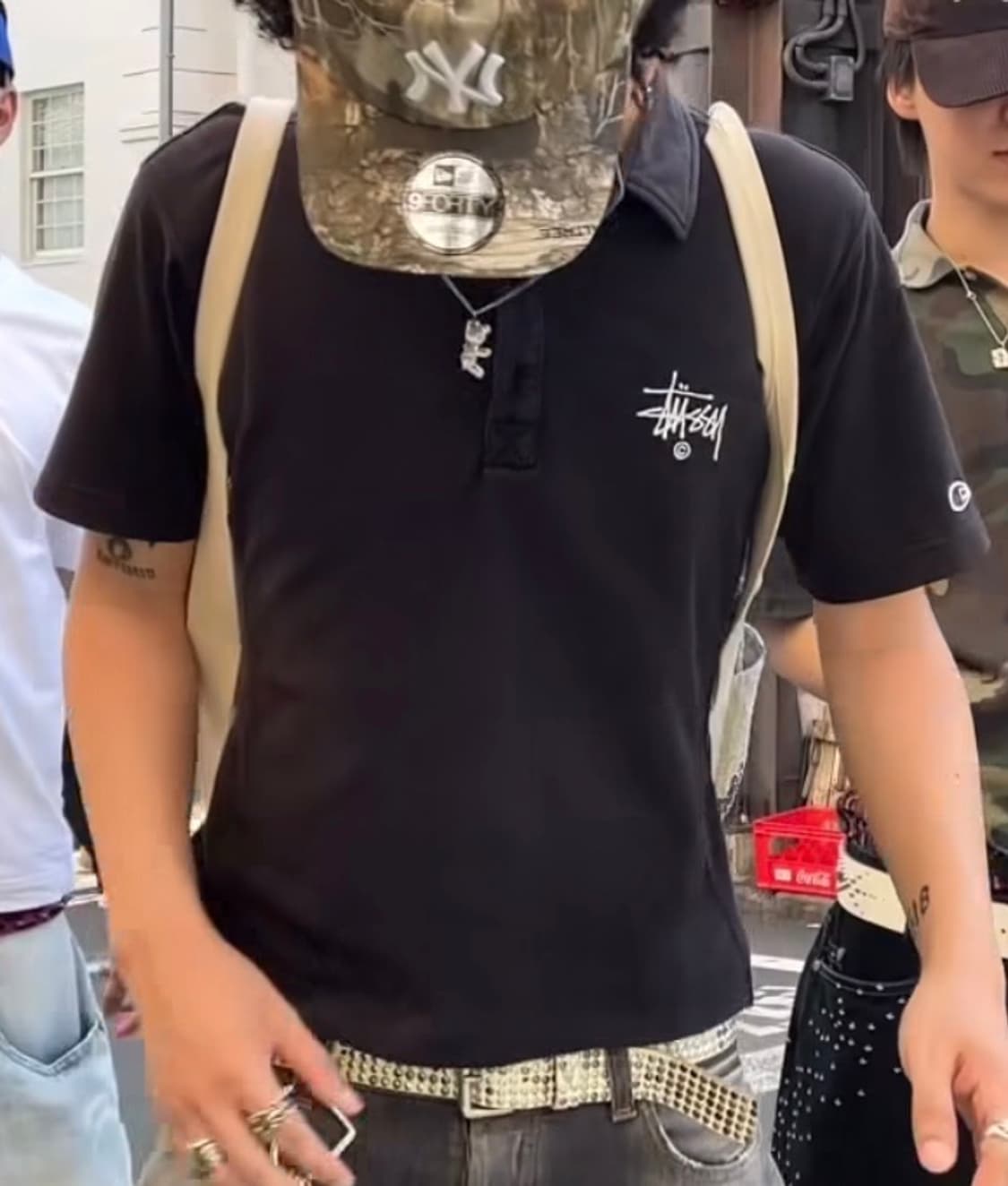 스투시 카라티 구해요  상품이미지2