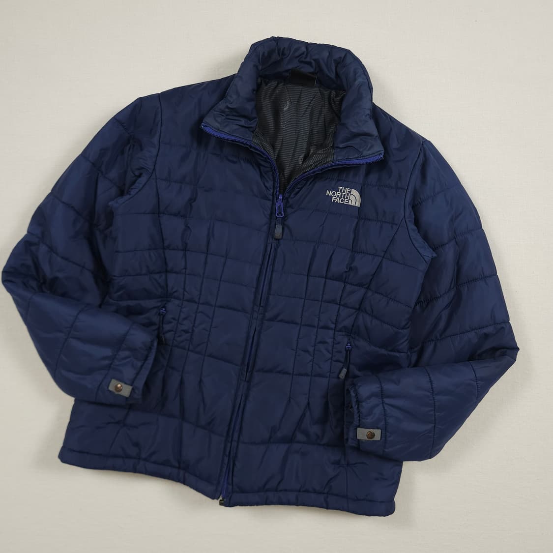 여성M (85) 노스페이스 경량 패딩점퍼 네이비 상품이미지2