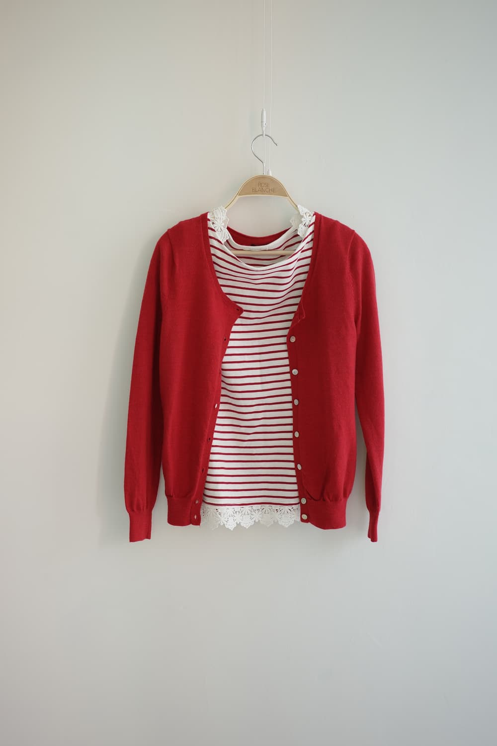 gap 
• 레드 가디건 상품이미지1