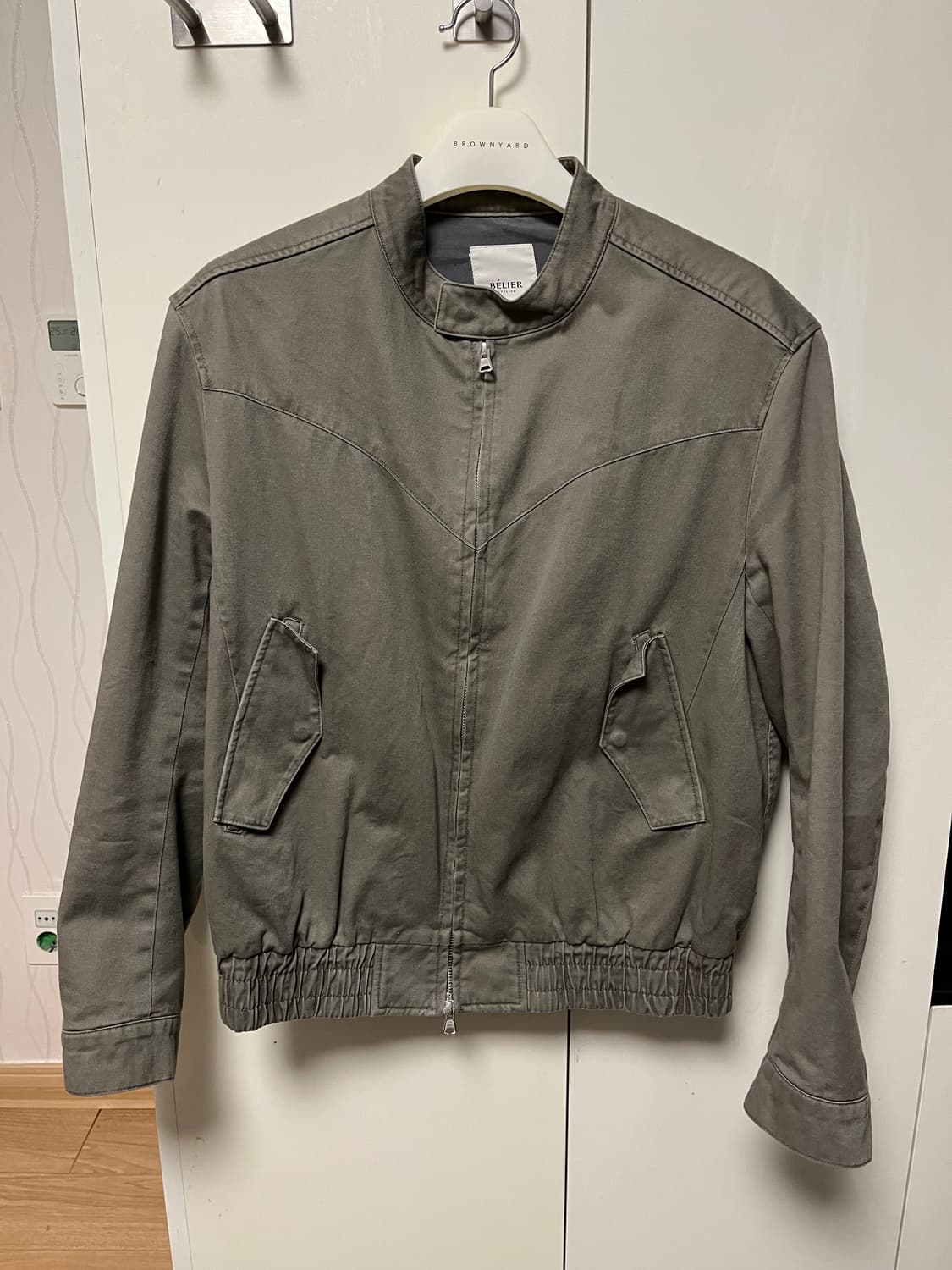 벨리에 세리프 해링턴 자켓 올리브 M사이즈 상품이미지2