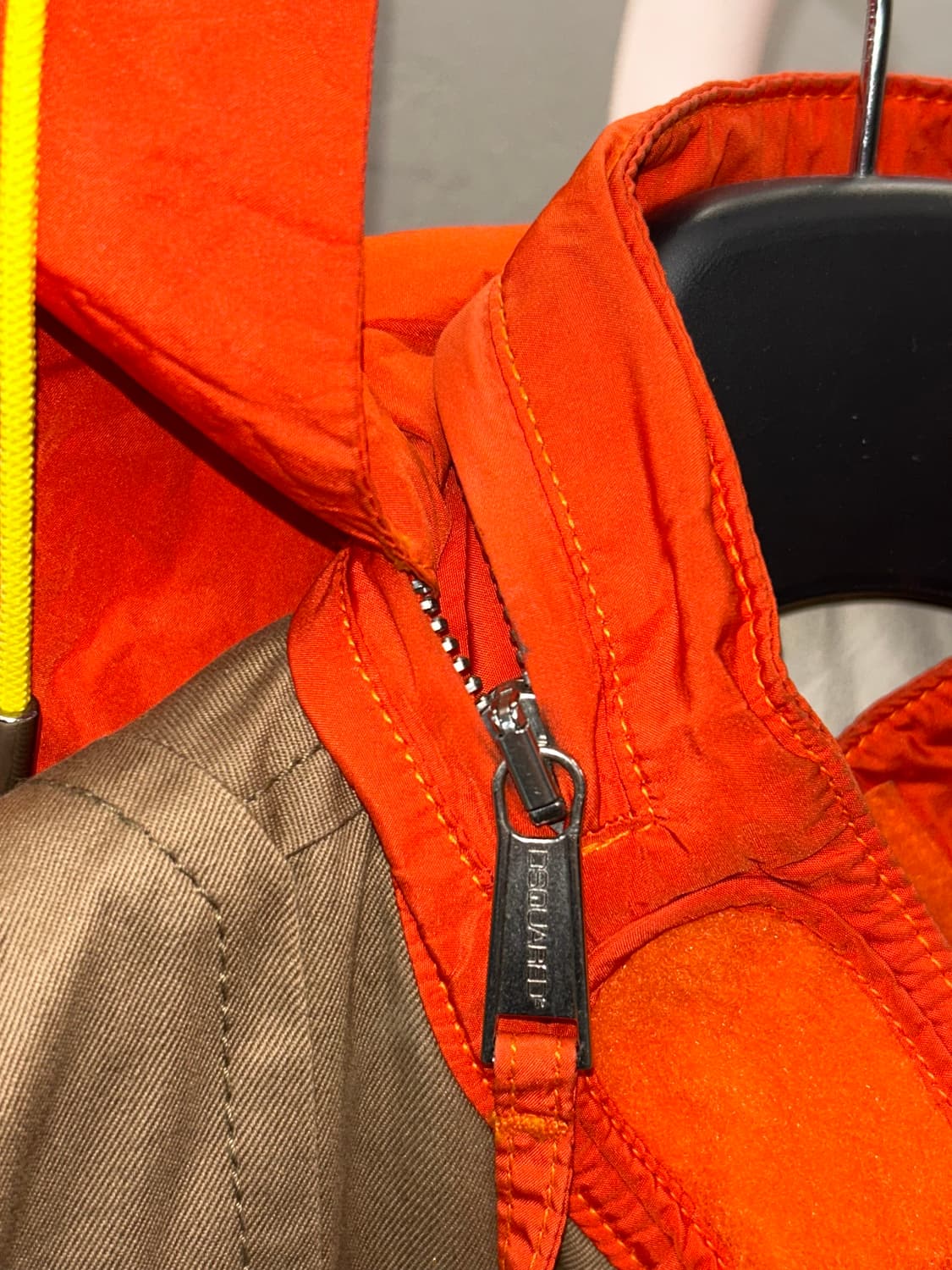 디스퀘어드2 카키 오렌지 포켓 베스트 상품이미지7