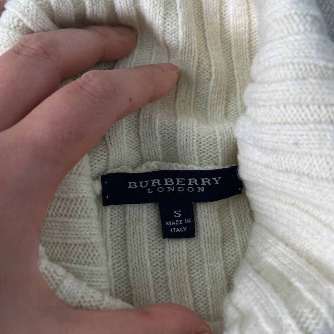 W 95 버버리 노바체크 엘보우 패치 터틀넥 울 니트 상품이미지3
