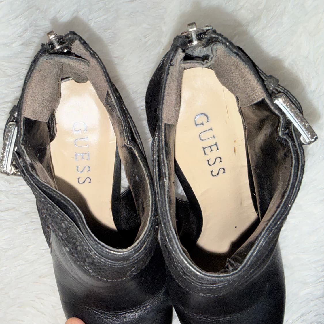 230 Guess 게스 파이톤 버클 부티힐 상품이미지8