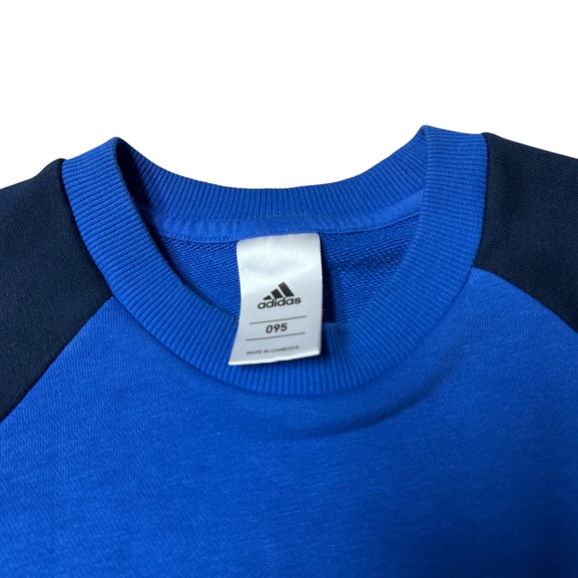 아디다스 맨투맨 상품이미지2