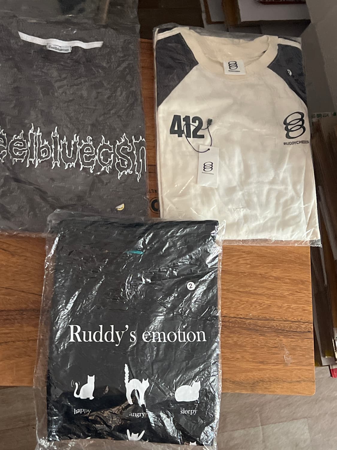 반팔티- 새상품-L사이즈 상품이미지1