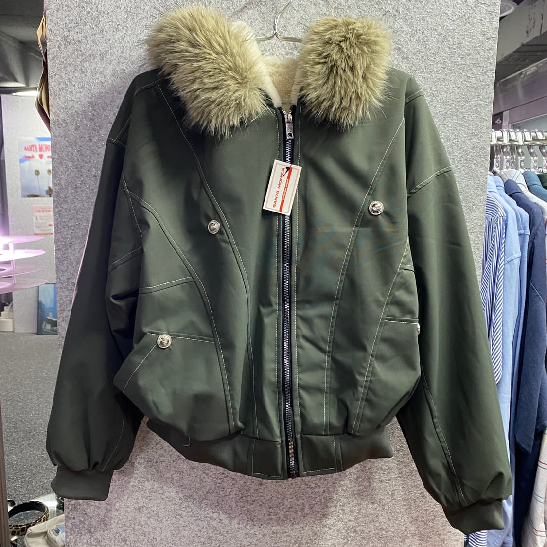 빈티지 라쿤 퍼 절개 카키 크롭 후드 패딩 점퍼 B3918 상품이미지2