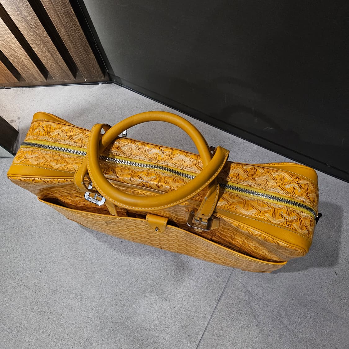 고야드 암바사드 MM 스페셜컬러 토트백 상품이미지4