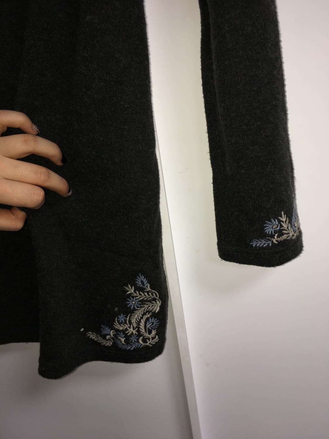 차콜 에스닉 vtg 니트 상품이미지4