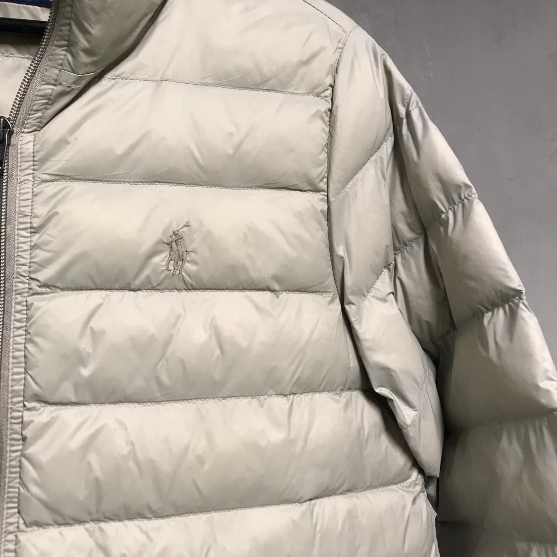 폴로 랄프로렌 QR 경량 패딩 베이지 M(W) 상품이미지4