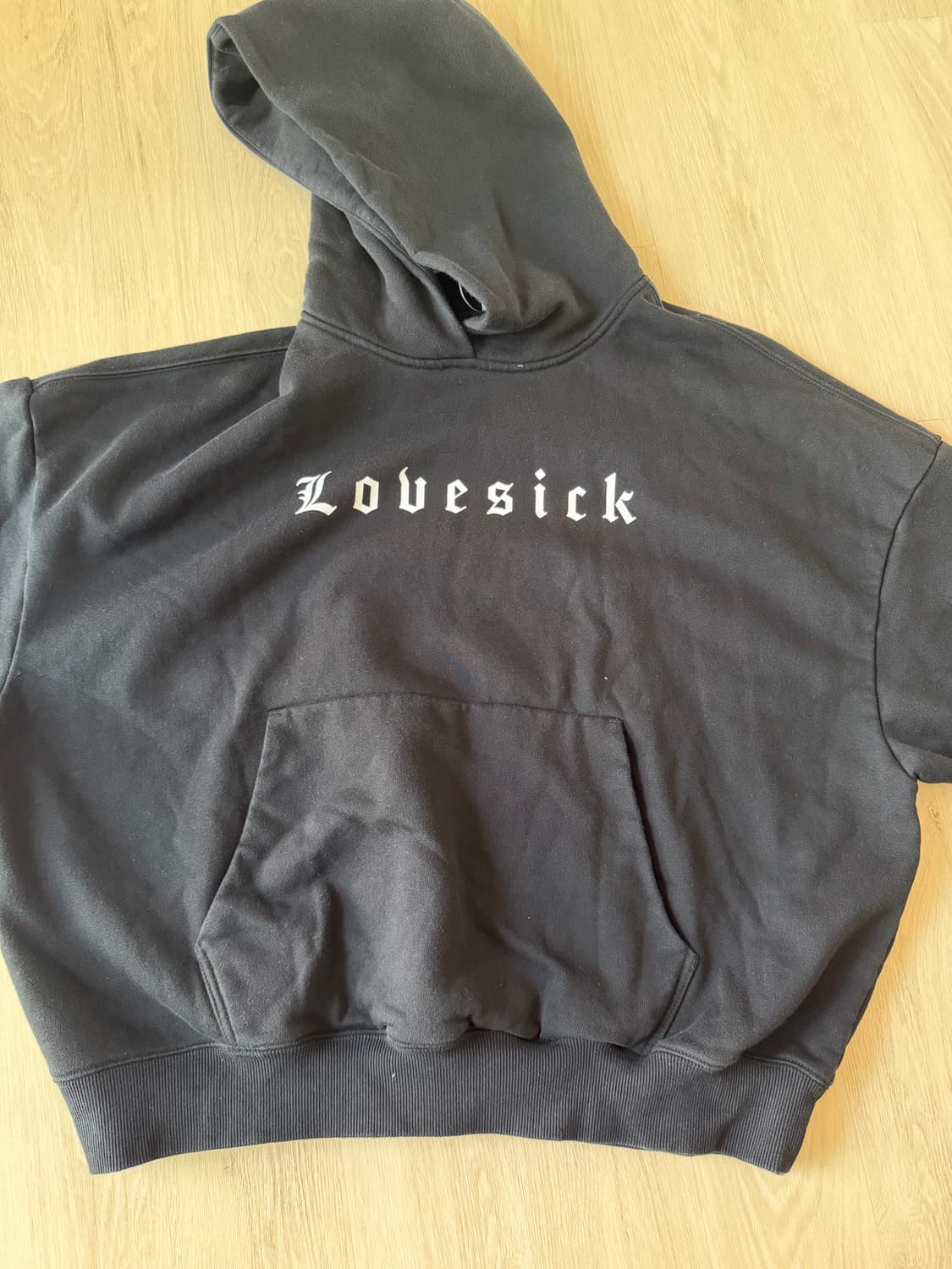 Kid milli x SPAO 콜라보 Lovesick 후드티 상품이미지1