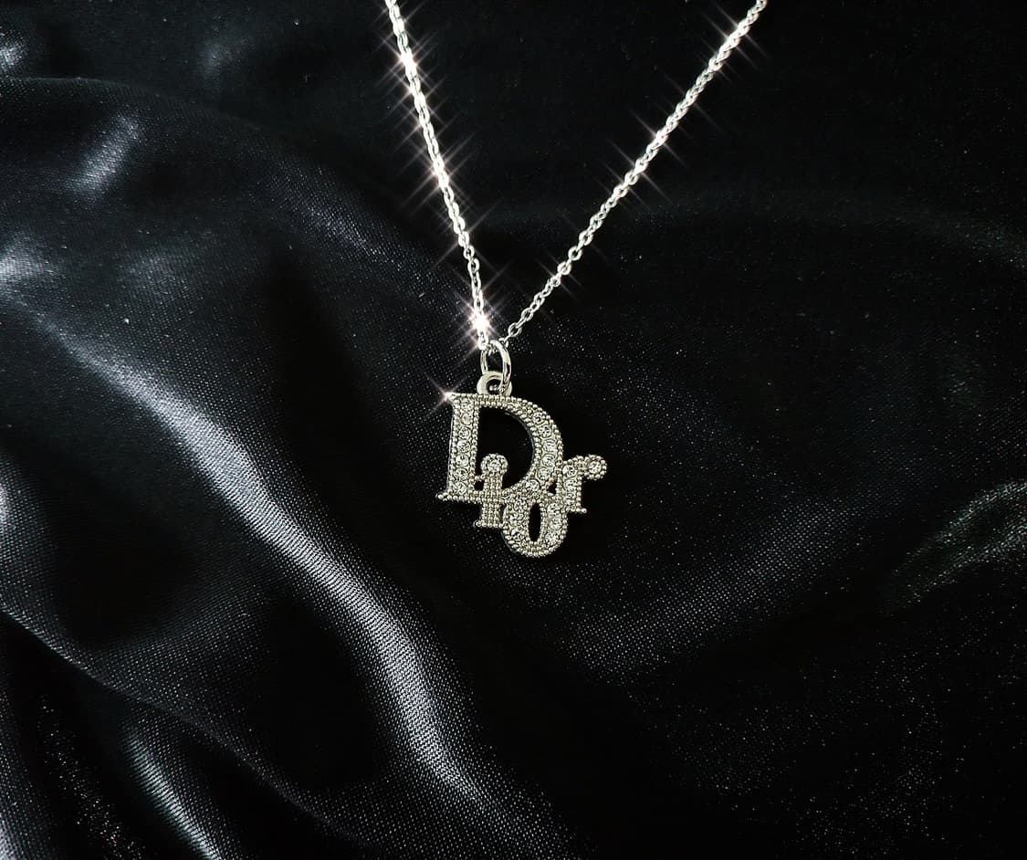 📌오픈기념선착순할인[dior]디올 빈티지 정품 참단추 업사이클링 목걸이 상품이미지2