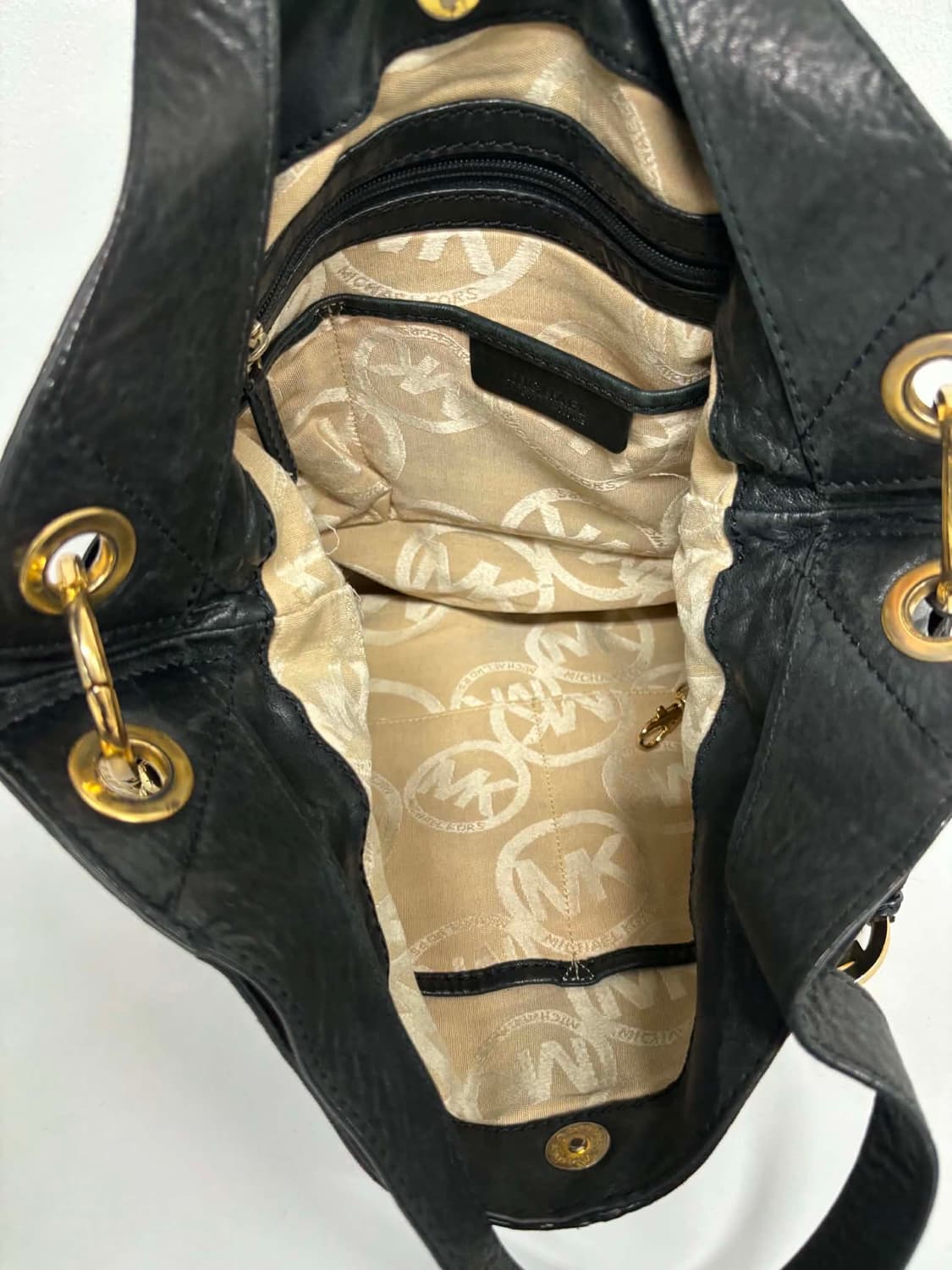 Michael Kors 마이클코어스 램스킨 스터드 체인 호보 토트백 크로 상품이미지8