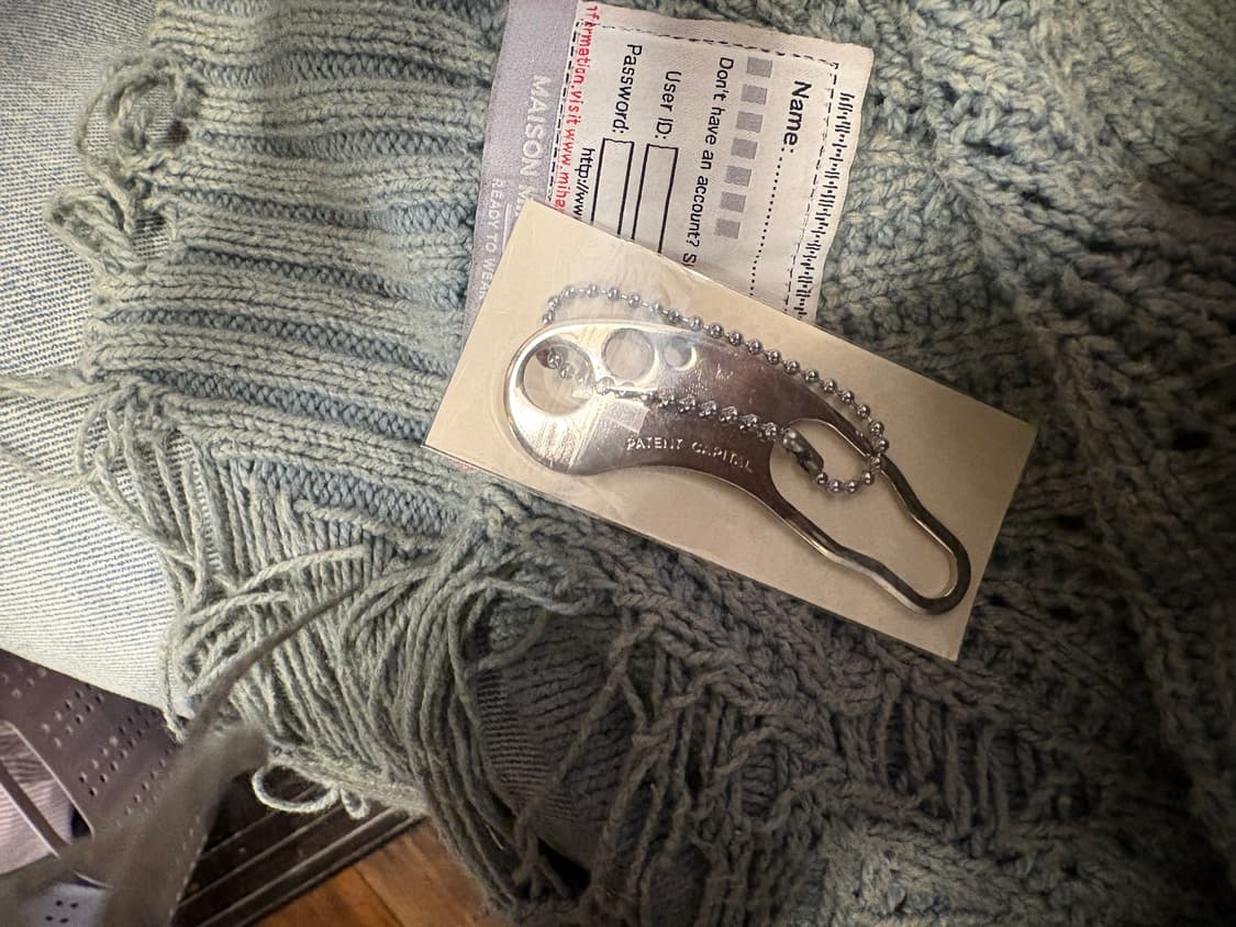 캐피탈 후크 키링 상품이미지1