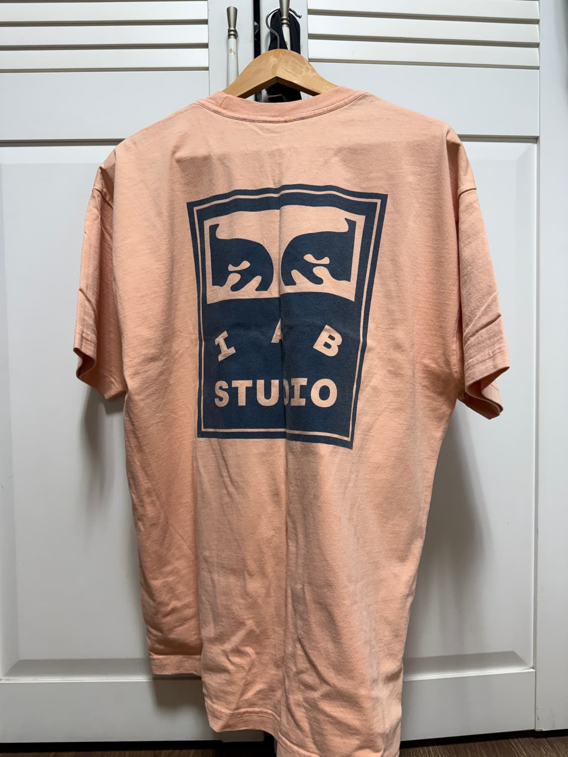 아이앱 오베이 반팔 마룬 상품이미지2