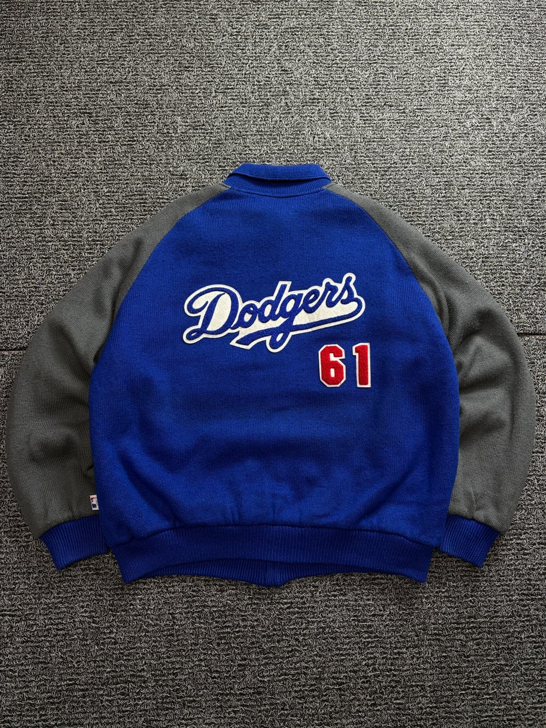 00s F&F LA 다저스 빅로고 니티드 바시티 자켓 1657 상품이미지5