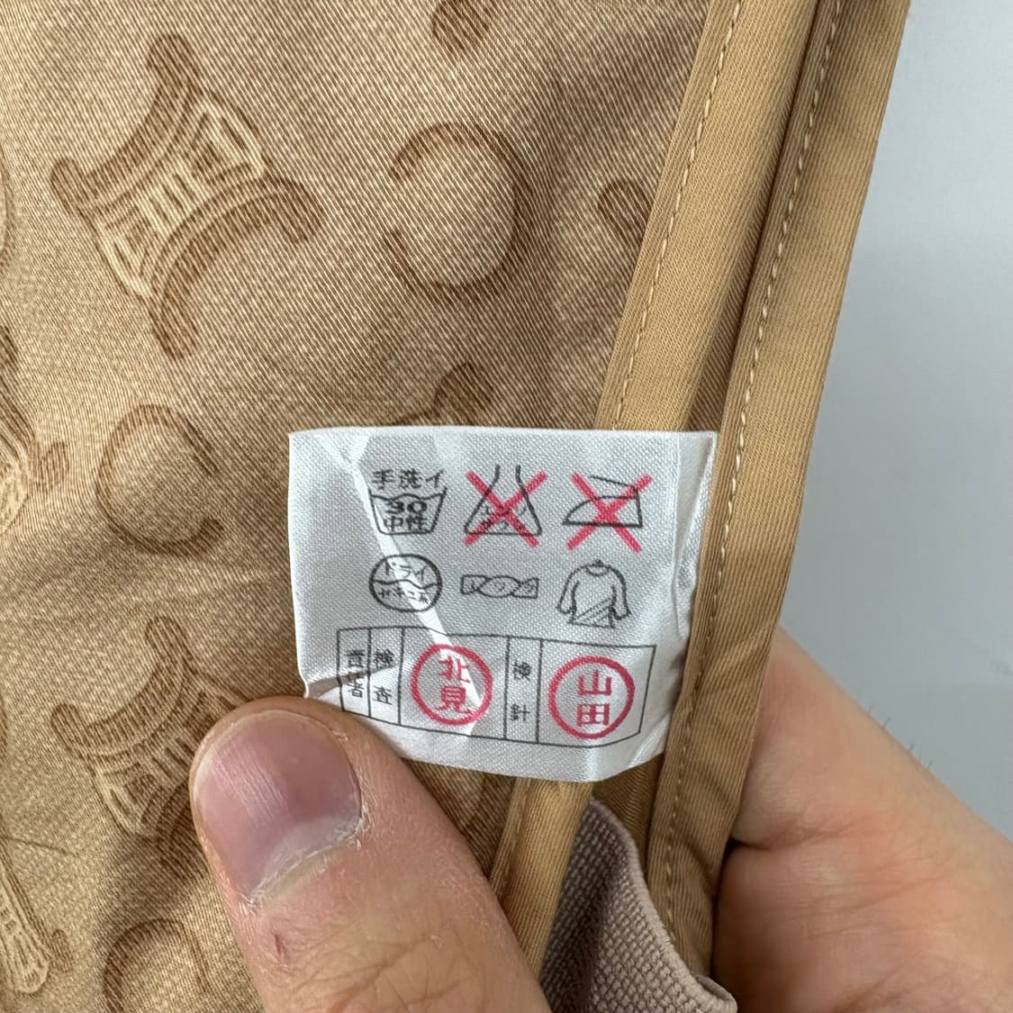 셀린느 트리오페 마카담 숄더 패딩 M 상품이미지7