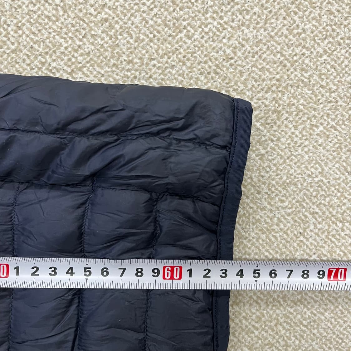 L 유니클로 다운 경량 조끼 패딩 0209M1 상품이미지5