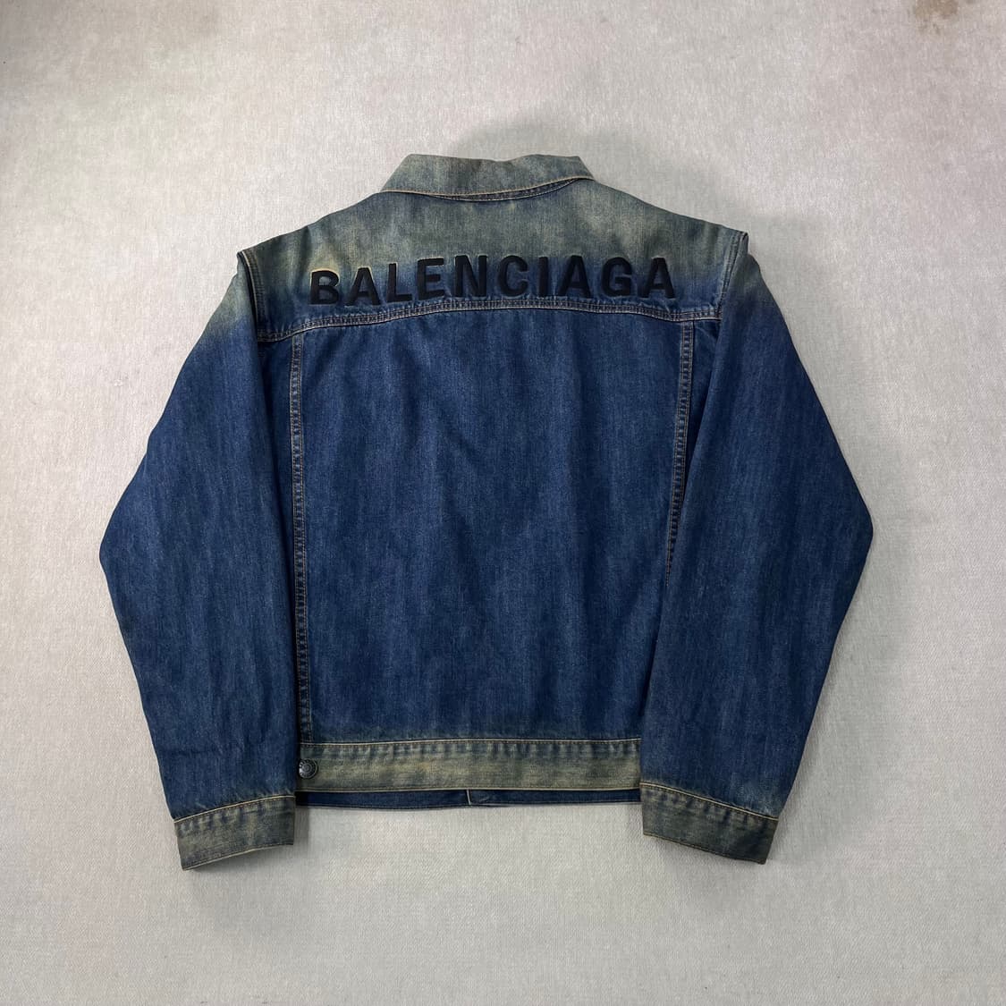 100 발렌시아가 2018 데님 자수 청자켓 상품이미지1