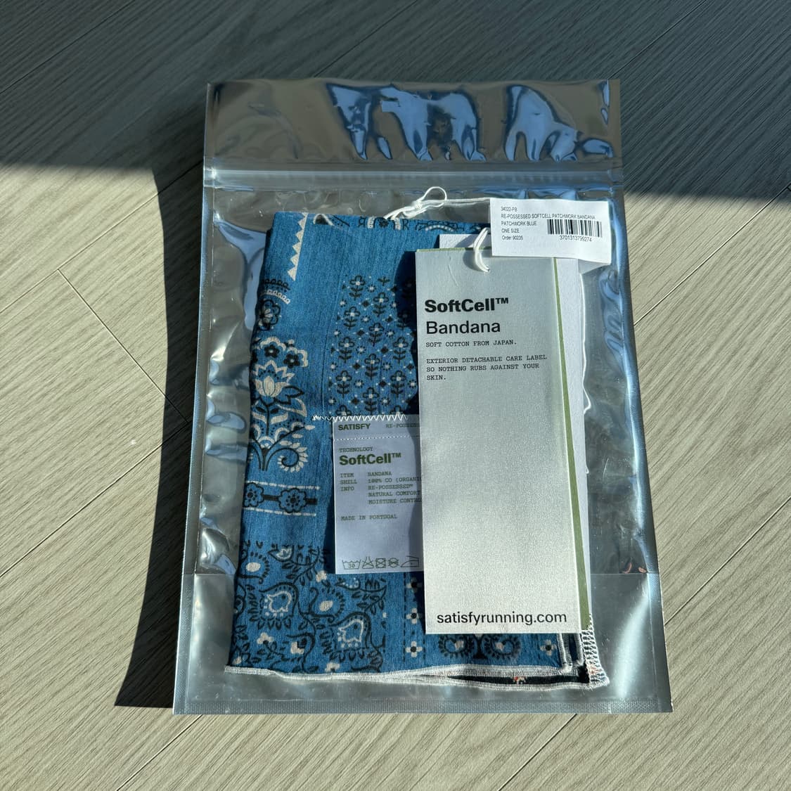 새티스파이 re-possessed 반다나 새상품 상품이미지1