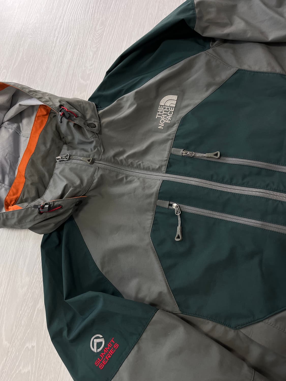 노스페이스 써밋시리즈 윈드스토퍼자켓100 상품이미지2