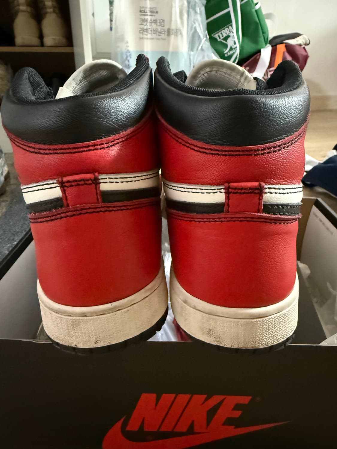 조던1 라투시 (벗투시) 8.5사이즈 상품이미지3