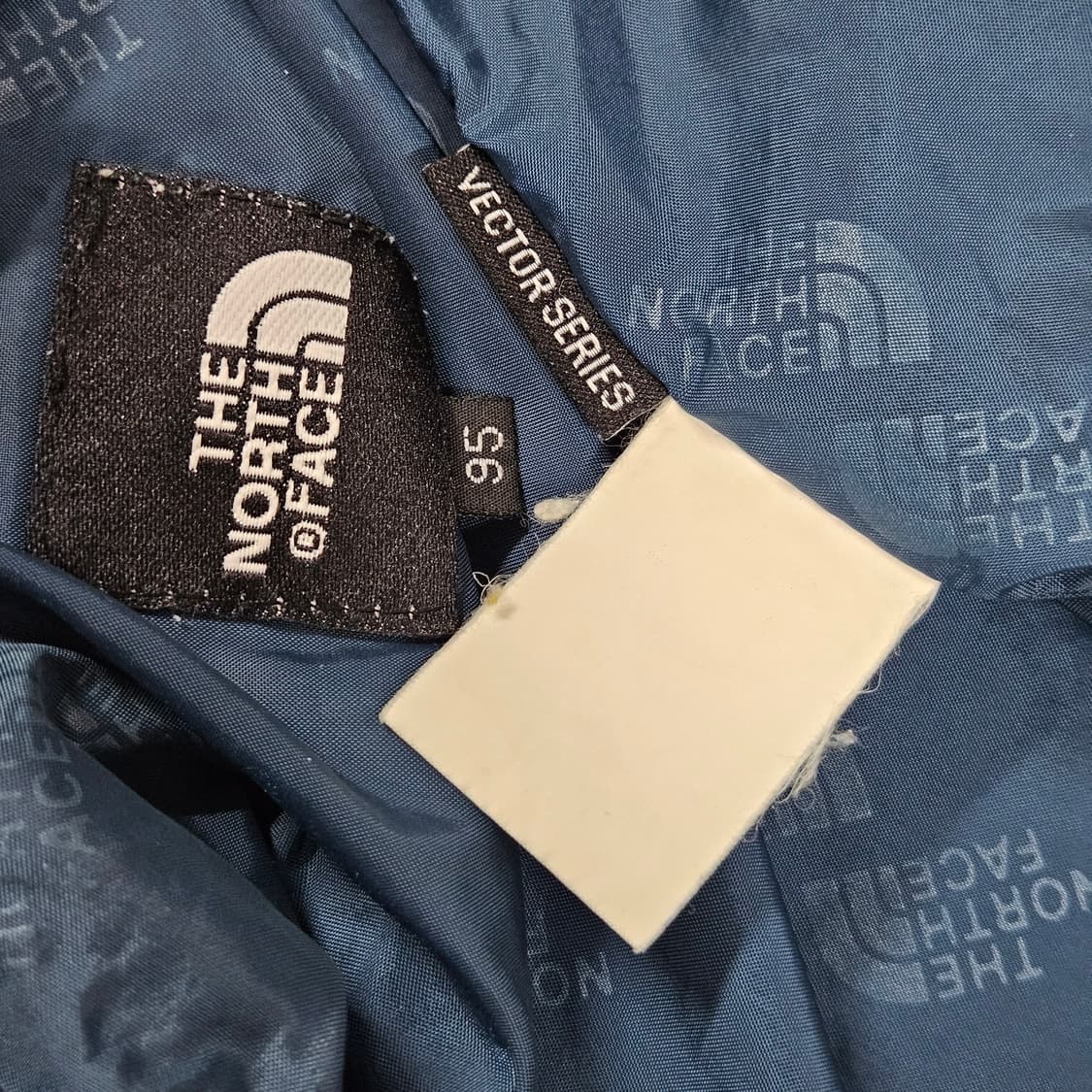 노스페이스 내피 경량패딩 M 95-100 상품이미지5