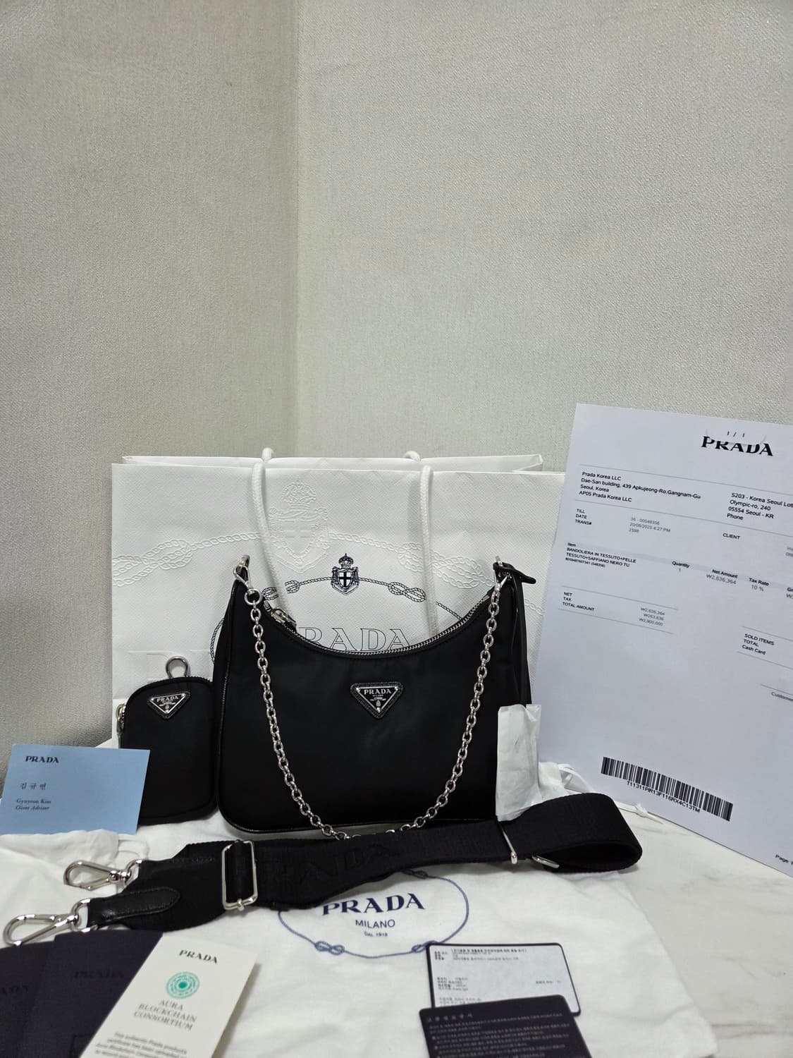 [새상품급, 25년식] 프라다 리나일론 테수토 은장 체인 호보백  상품이미지1