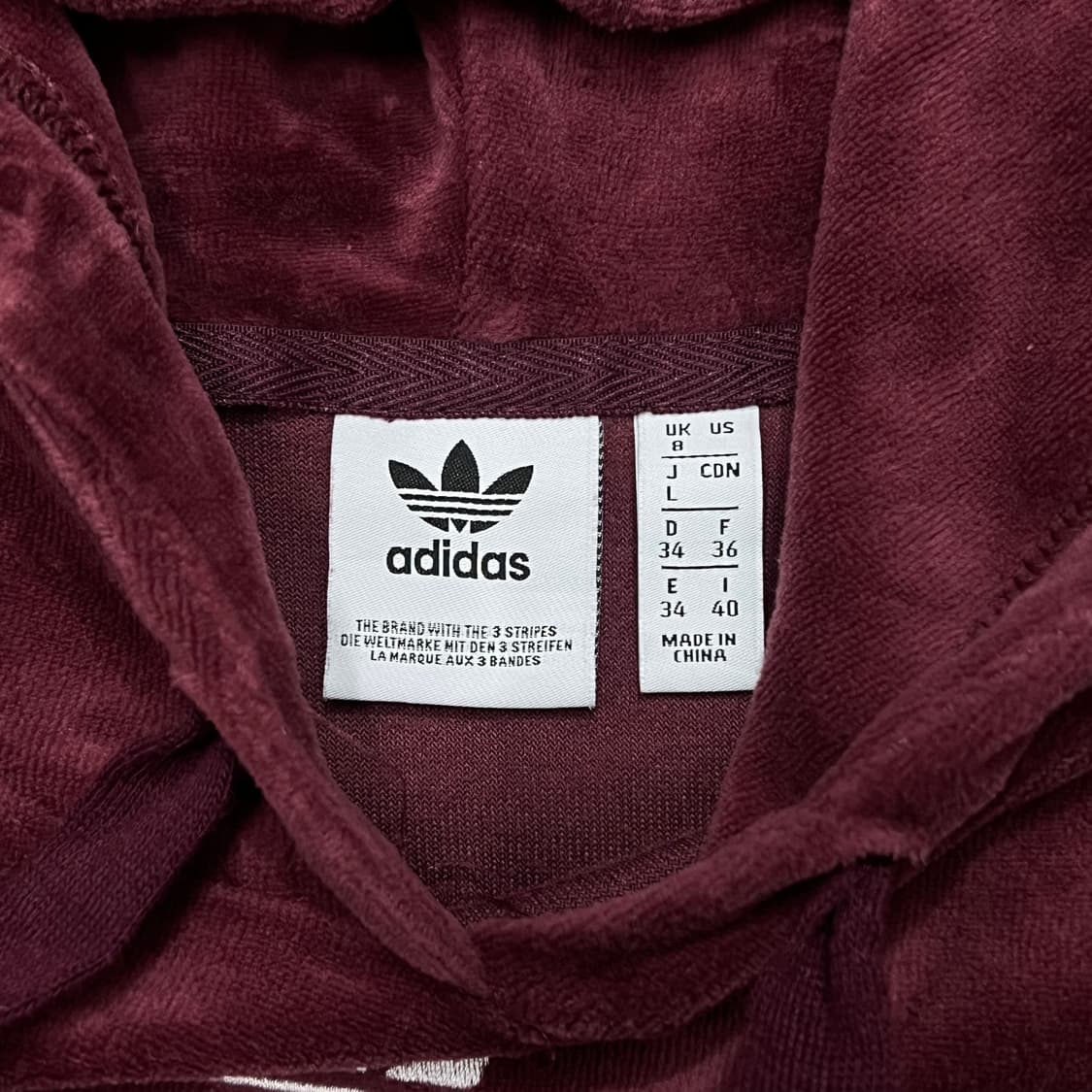 [우먼85-90] 아디다스 벨벳 크롭 후드티 상품이미지3