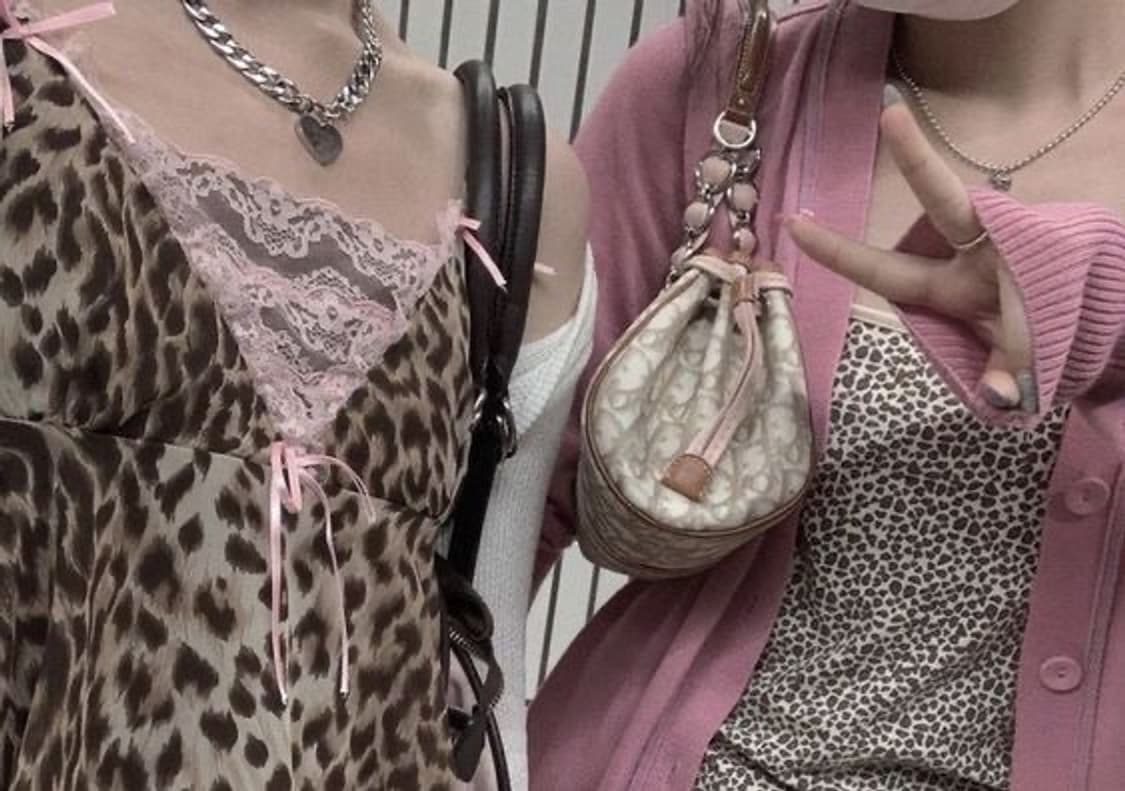 후기O 빈티지 갸루 랜박 랜덤박스 오네갸루 히메갸루 양산형 지뢰계 상품이미지1