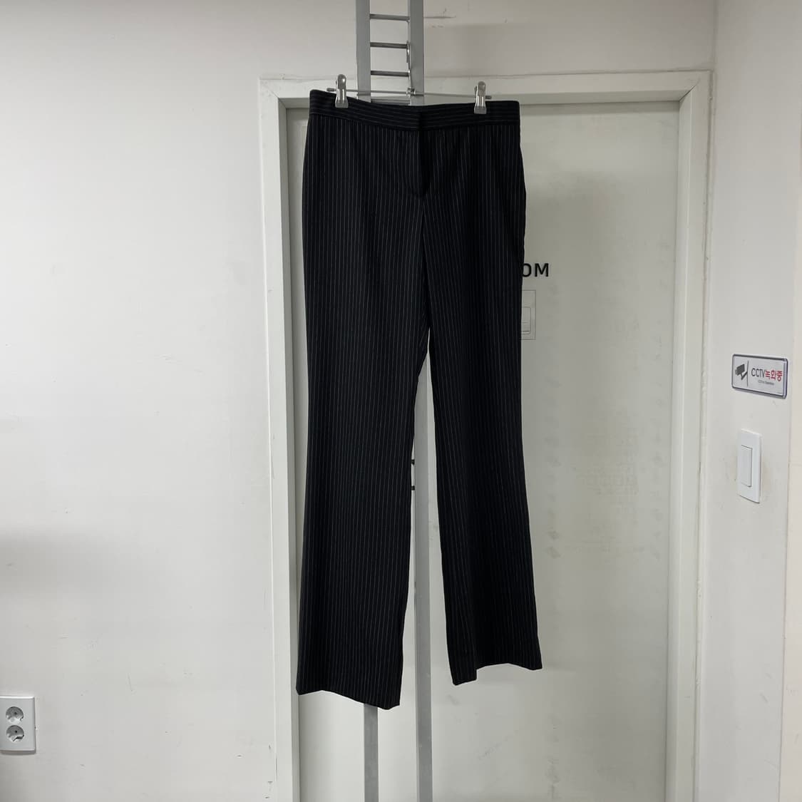 버버리 슬랙스 6(W) 상품이미지1