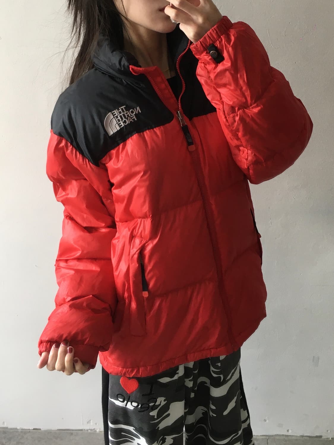 노스페이스 가슴로고 눕시패딩 상품이미지2