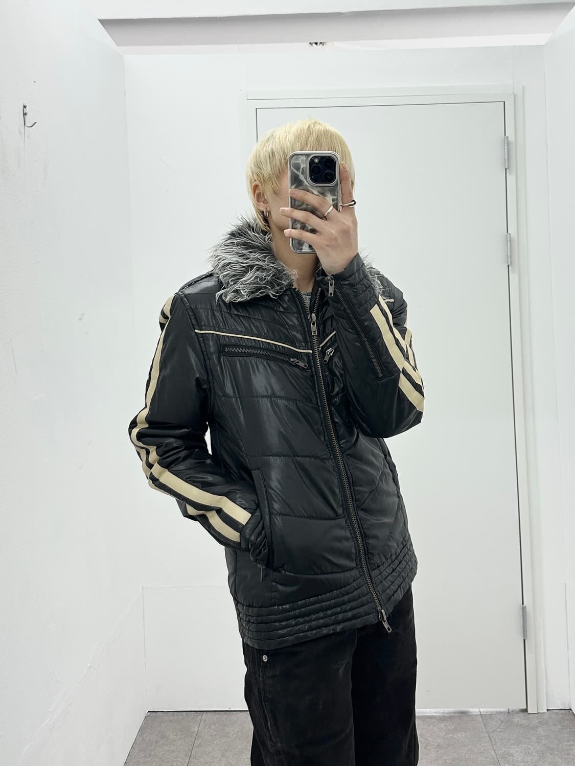 00s shaggy fur padded jacket 상품이미지2