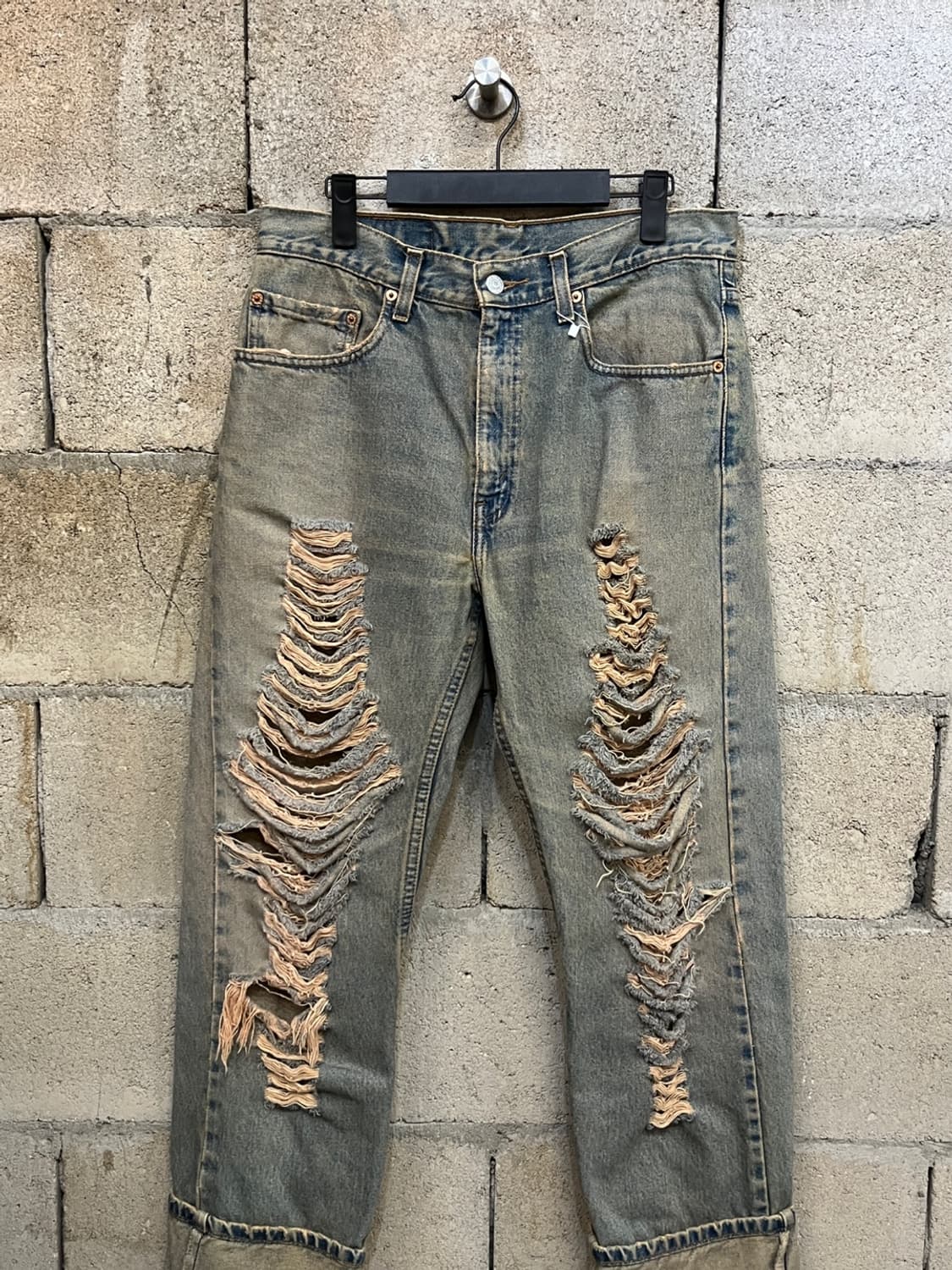 리바이스 505 디스트로이드 빈티지 데님 팬츠 상품이미지2
