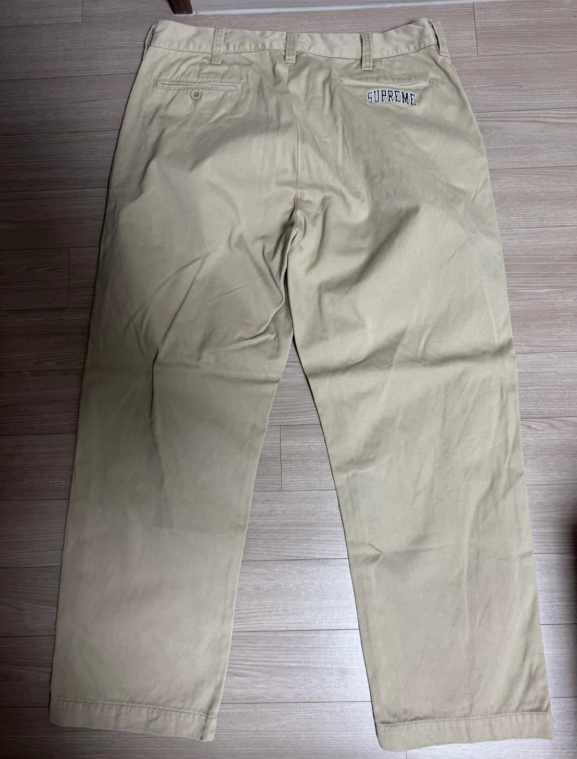 슈프림 치노 팬츠 탄 FW24 상품이미지3